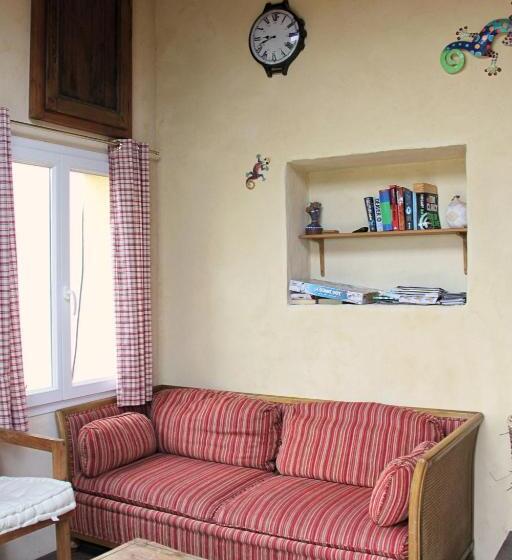 בית, 2 חדרי שינה, Le Clos De Tournes