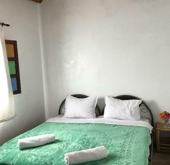 غرفة قياسية فردية, Riad Hiba