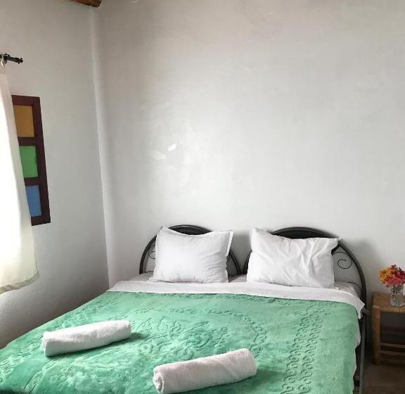 غرفة قياسية, Riad Hiba