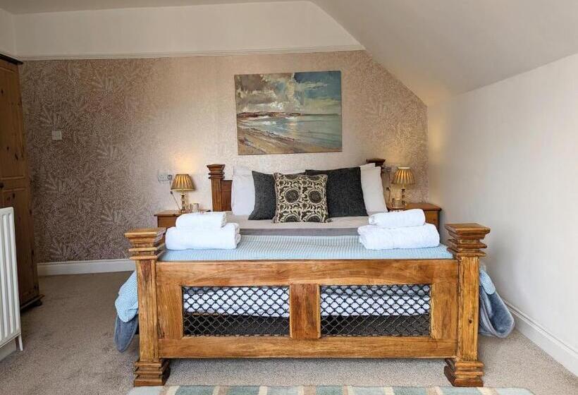 غرفة قياسية سرير كينج, Alexander Lodge