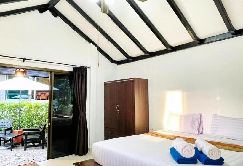 高级洋房, Boomerang Village Resort Kata