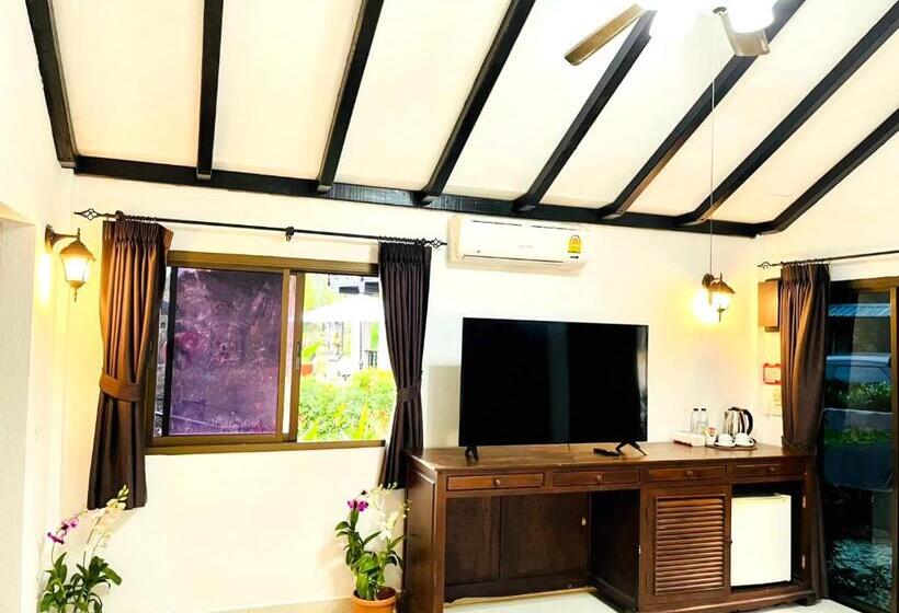 Бунгало Superior, Boomerang Village Resort Kata