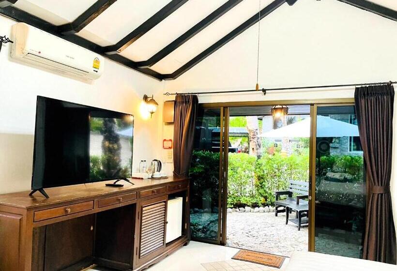 Бунгало Superior, Boomerang Village Resort Kata