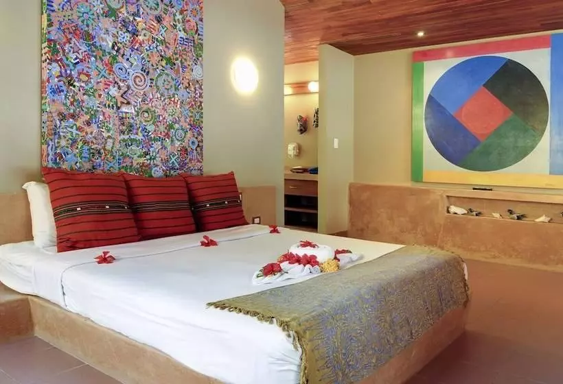 بانگلوی استاندارد, Alma Del Pacifico Hotel & Spa