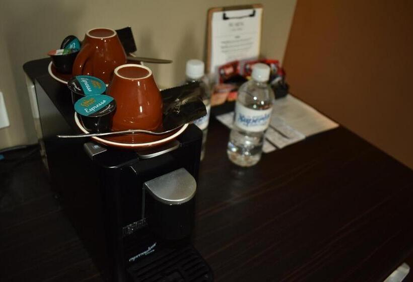 キングサイズベッドのスタンダードルーム, Best Western Blackbutt Inn