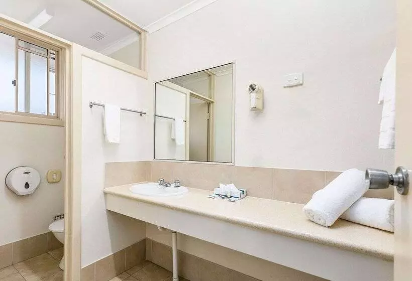 اتاق اجرایی, Econo Lodge Park Lane