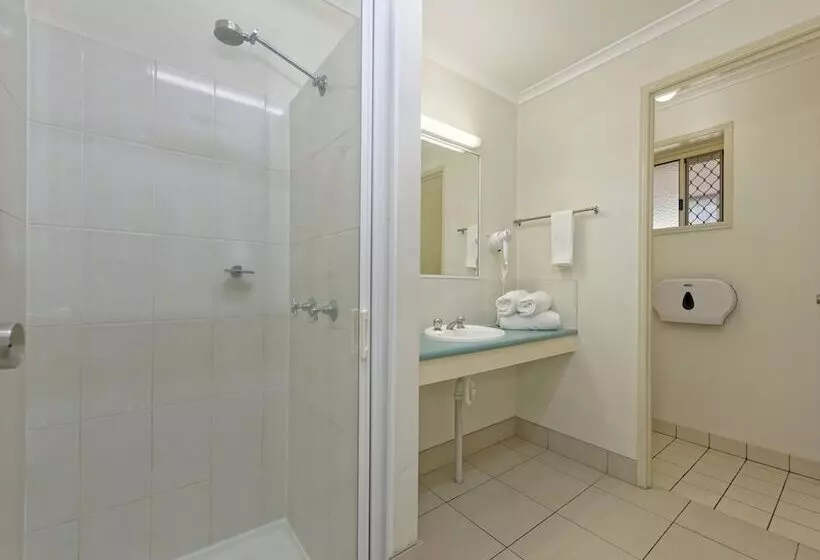 اتاق سوپریور خانوادگی, Econo Lodge Park Lane