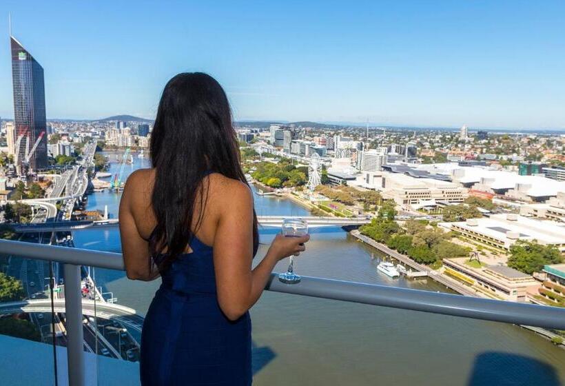 2 Bedrooms Apartment River View, Evolution Apartments