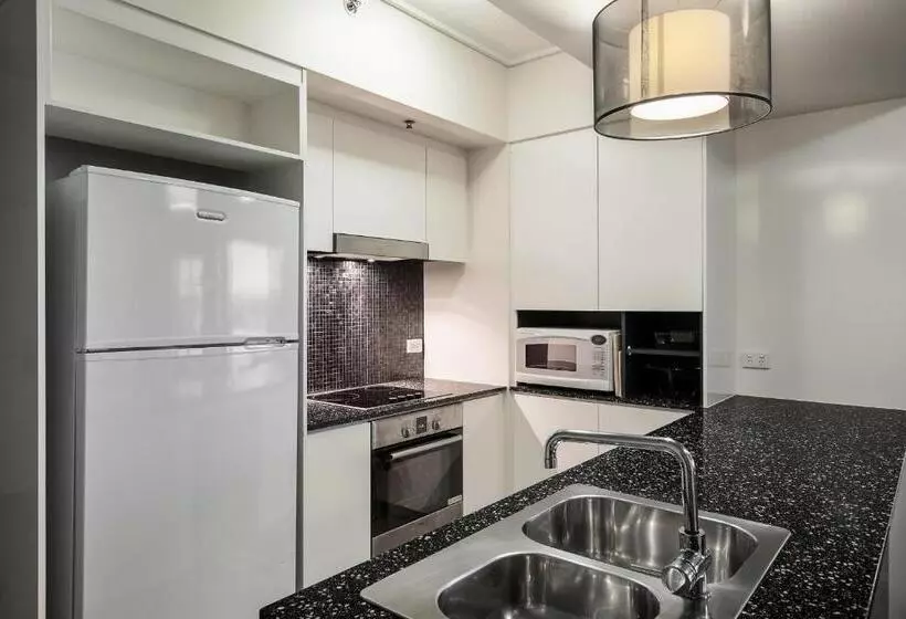 2 Bedrooms Apartment River View, Evolution Apartments