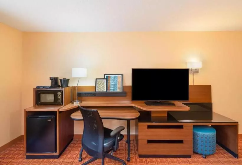 キングサイズベッドのエクゼクティブ, Fairfield Inn And Suites By Marriott Nashville Smyrna