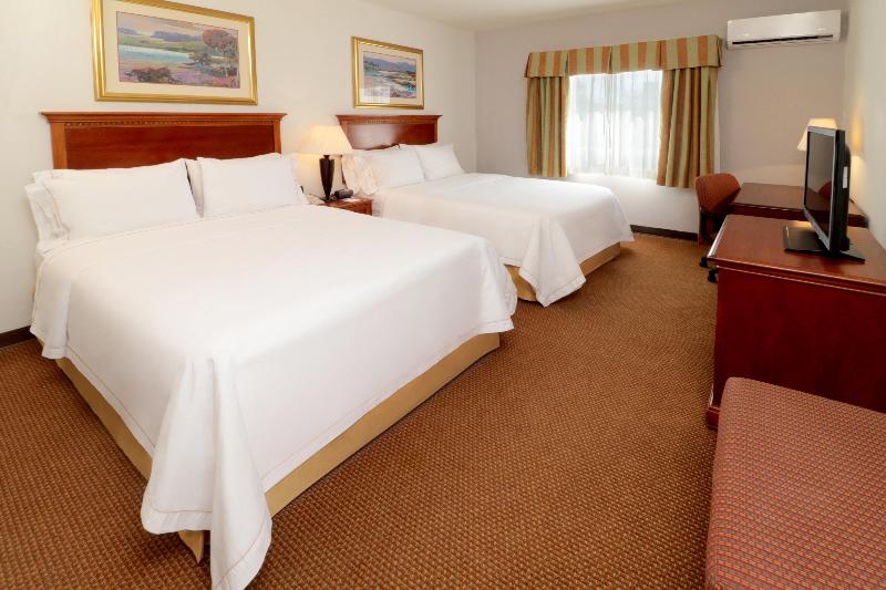 Quarto Estandar, Holiday Inn Express Piedras Negras, An Ihg