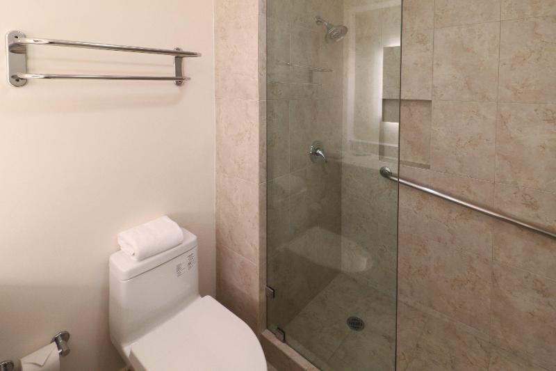 Quarto Estandar, Holiday Inn Express Piedras Negras, An Ihg