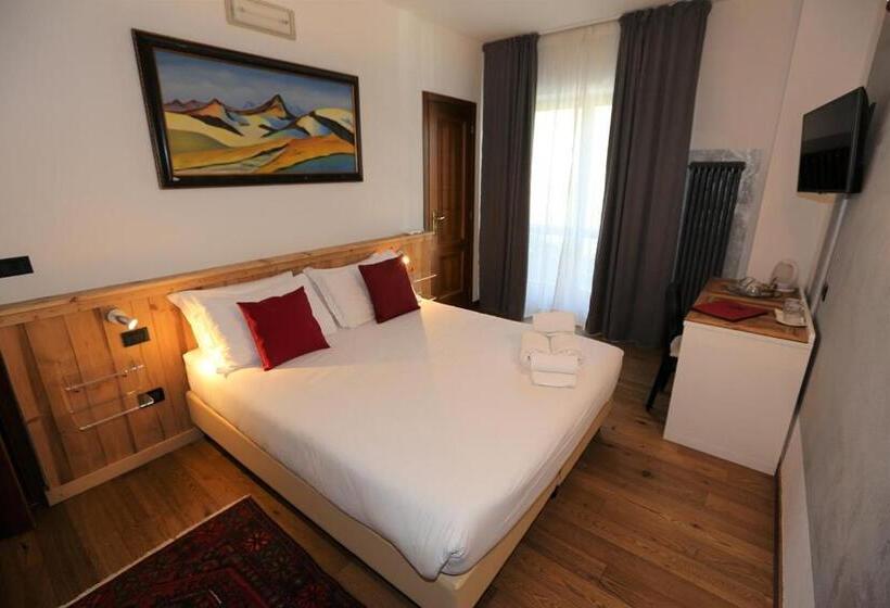 اتاق خانوادگی, Le Charaban