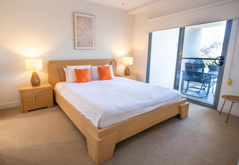 침실 3개 바다 전망 아파트, Pavillions On 1770