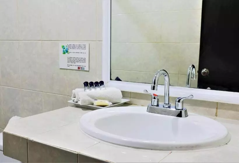 اتاق استاندارد با 2 تخت دوبل, Colonial Playa Del Carmen