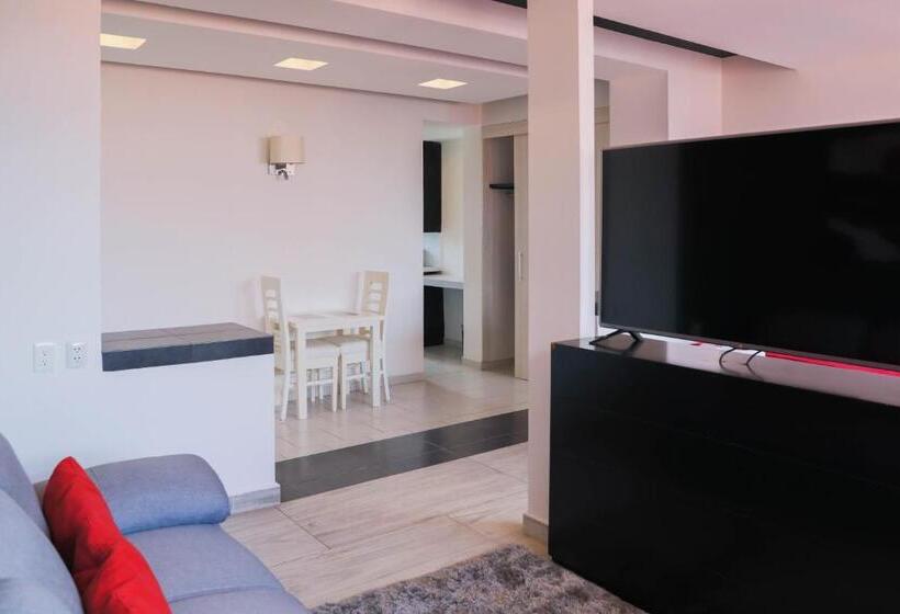 스위트, Colonial Playa Del Carmen