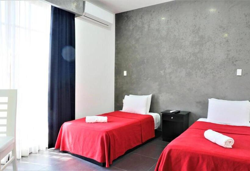 디럭스 룸, Colonial Playa Del Carmen