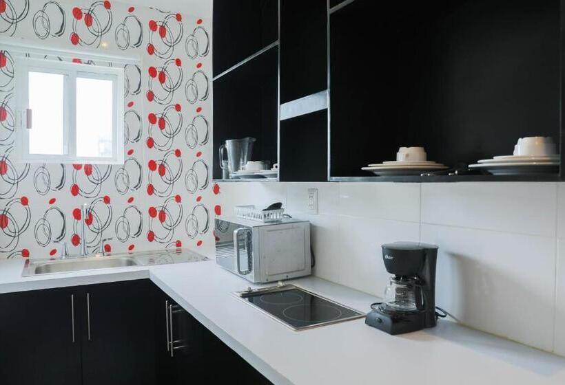 스위트, Colonial Playa Del Carmen