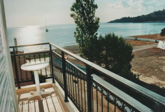 חדר סטנדרט, Poros House