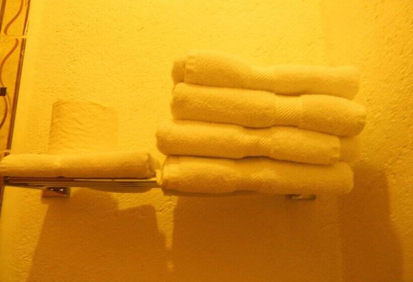 Полулюкс, Quinta Lucca