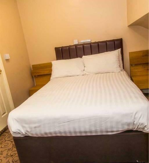 标准间, The Beechfield