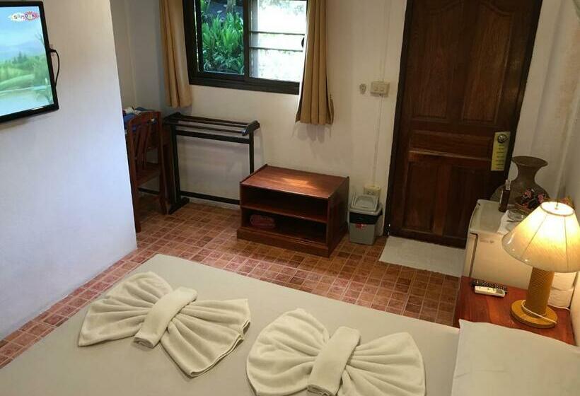 Quarto Estandar, Top Resort