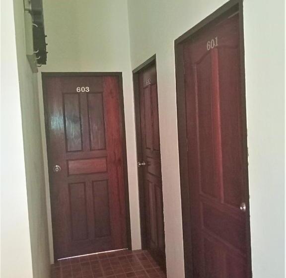 Cameră Standard Individuală, Top Resort