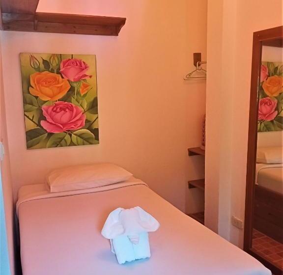 Cameră Standard Individuală, Top Resort