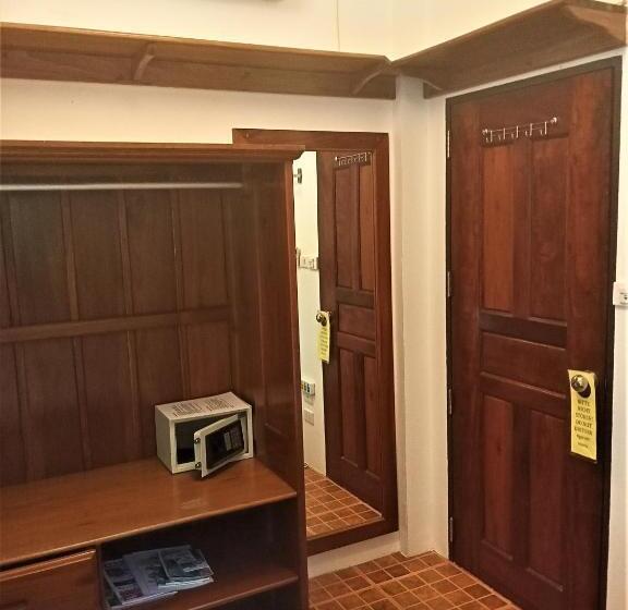 Cameră Standard Individuală, Top Resort