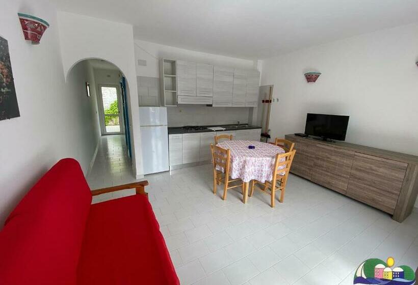 آپارتمان 1 خوابه با تراس, Magi Appartamenti Maga Circe