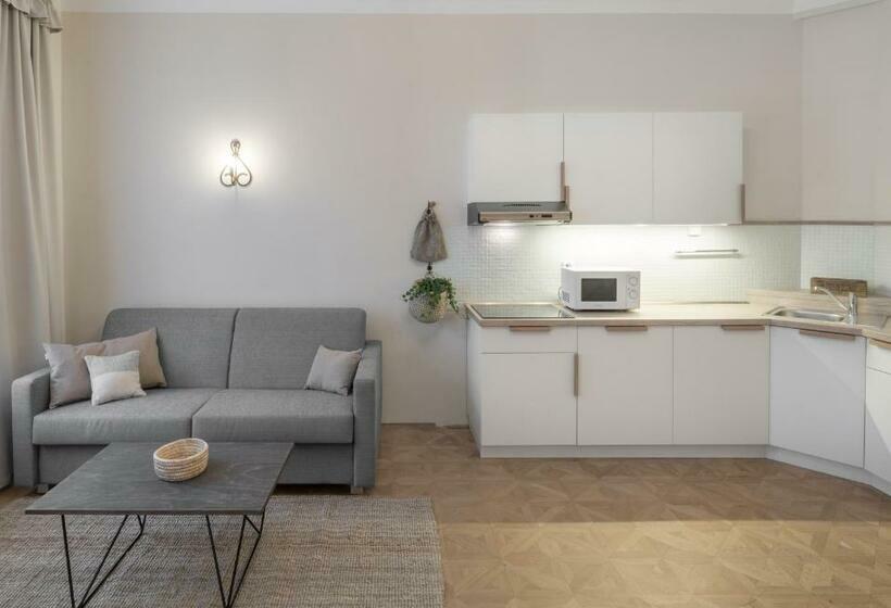 آپارتمان 2 خوابه, 6 Continents Apartments By Prague Residences