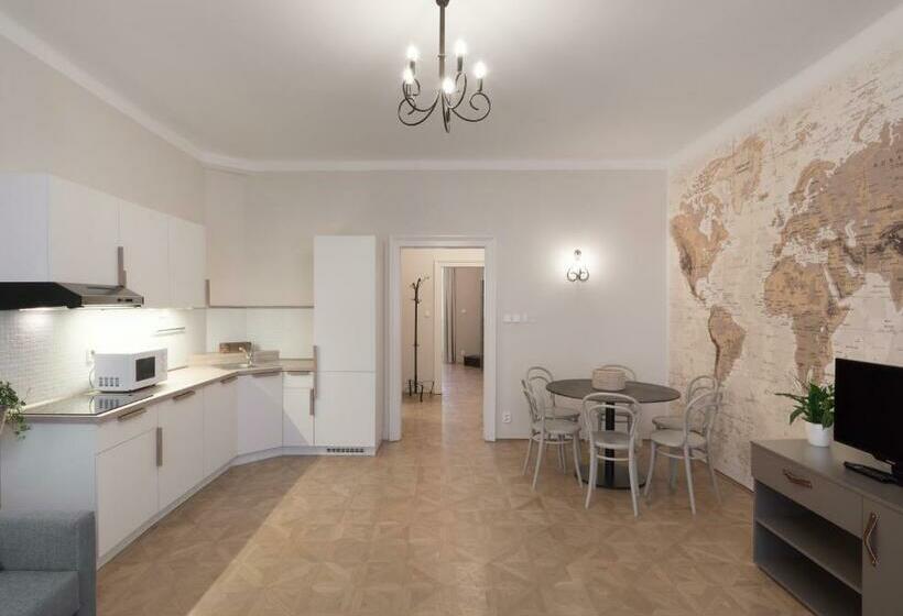 آپارتمان 2 خوابه, 6 Continents Apartments By Prague Residences