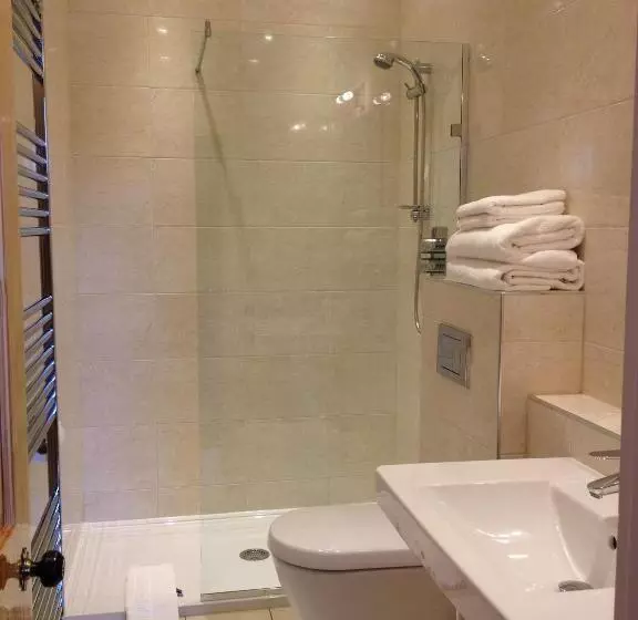 اتاق استاندارد در طبقه همکف, Ascot House