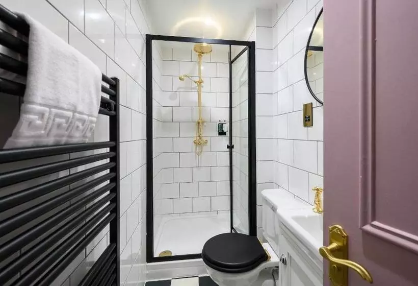 インサイドデラックスルーム, Queen Charlotte Guesthouse