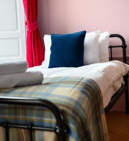 Семейный Номер Superior, Queen Charlotte Guesthouse