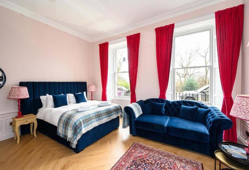 Семейный Номер Deluxe, Queen Charlotte Guesthouse
