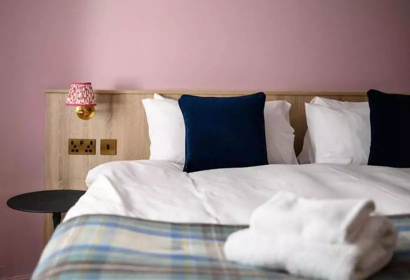 インサイドデラックスルーム, Queen Charlotte Guesthouse