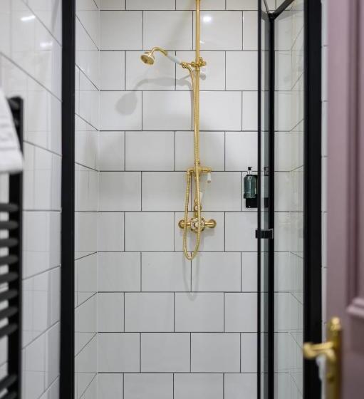 غرفة ديلوكس داخلية, Queen Charlotte Guesthouse