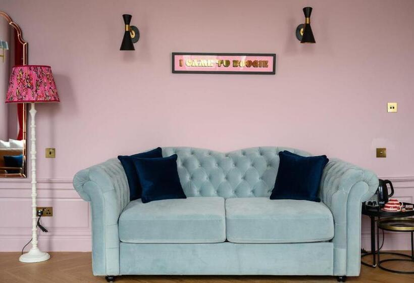 Семейный Номер Superior, Queen Charlotte Guesthouse