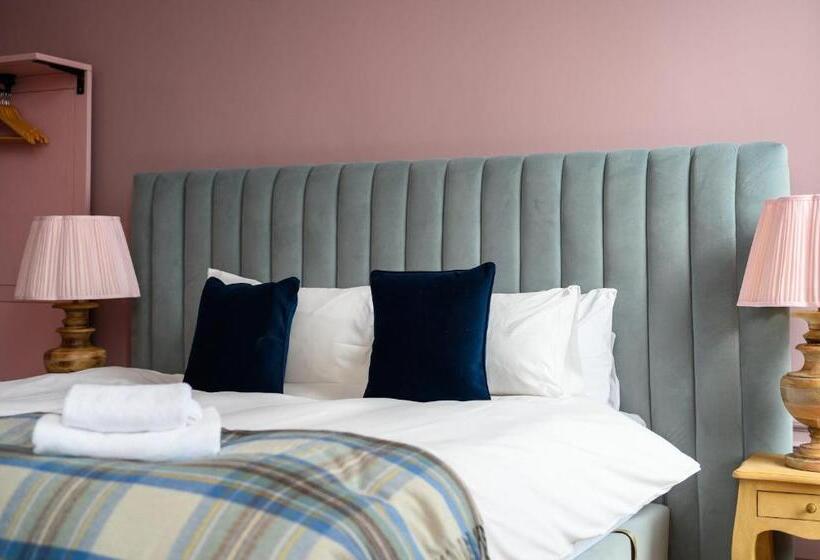 غرفة سوبيريور عائلية, Queen Charlotte Guesthouse