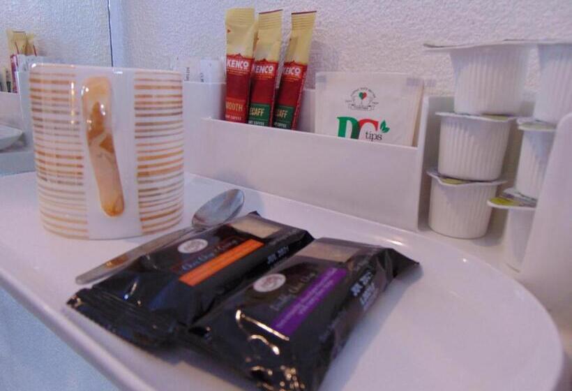 اتاق استاندارد یک نفره, Seacroft Guest House