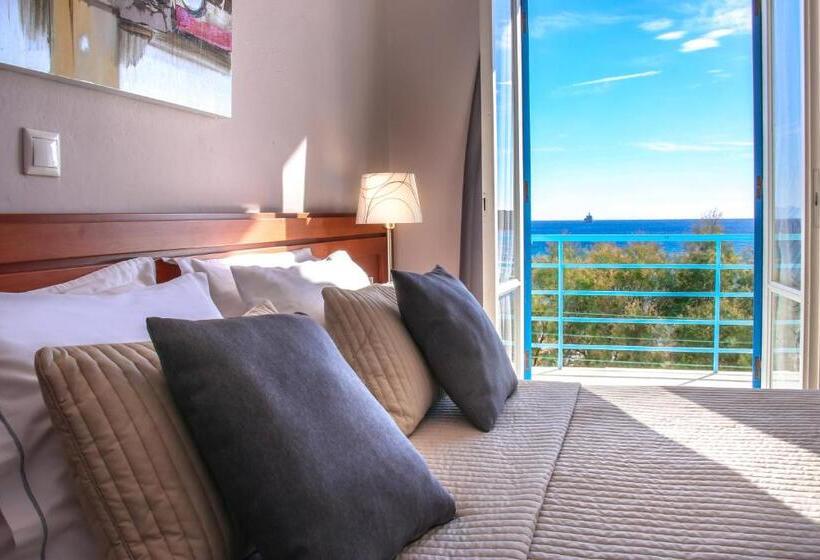 Номер Superior Вид на Море, Chryssi Akti, Sure Hotel Collection