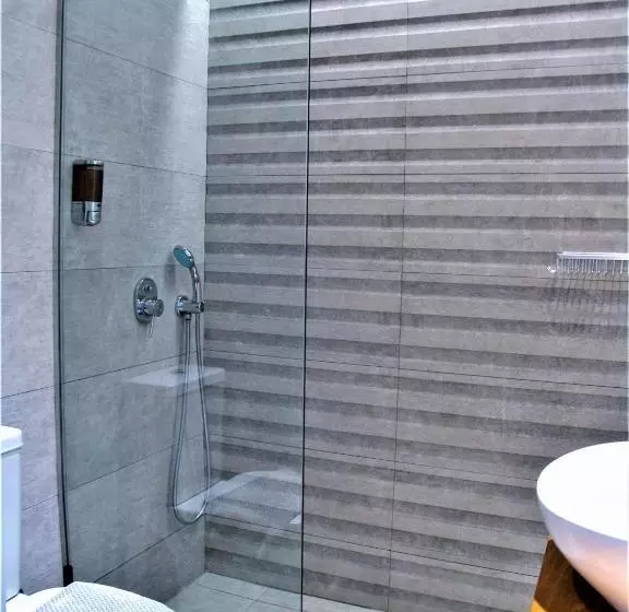 اتاق خانوادگی با چشم‌انداز دریا, Chryssi Akti, Sure Hotel Collection
