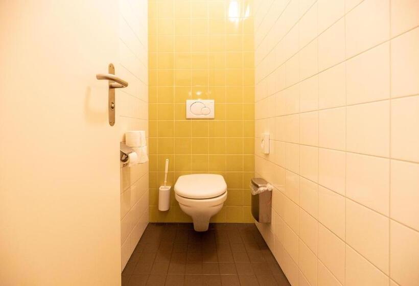 스탠다드 룸 공동 욕실, Hostel By Hyve Basel