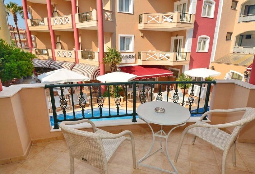 חדר סטנדרט נוף לבריכה, Evilion Sea And Sun