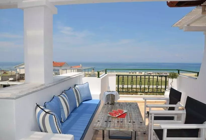 Deluxe Suite Sea View, Evilion Sea And Sun