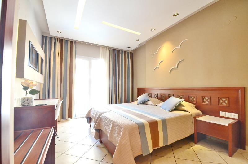 プールビュースタンダードルーム, Evilion Sea And Sun