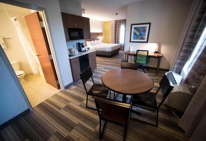带双人大床的行政管理套房, Holiday Inn Express Hotel & Suites Lexington Downtown University, An Ihg
