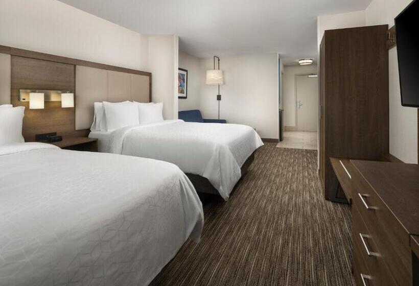 جناح, Holiday Inn Express Hotel & Suites Olive Branch, An Ihg