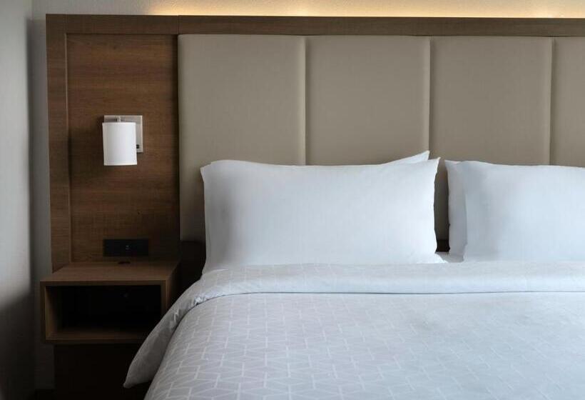 جناح, Holiday Inn Express Hotel & Suites Olive Branch, An Ihg